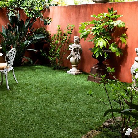 La Bravade Luxe Et Serenite Au Coeur De Saint-Tropez Suites Spacieuses Avec Jardin Enchanteur מראה חיצוני תמונה